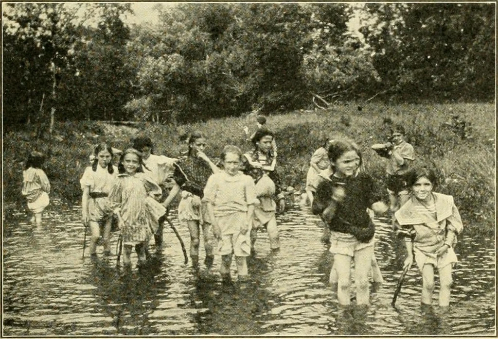 An illustration from Education by plays and games, 1907, leaf 91