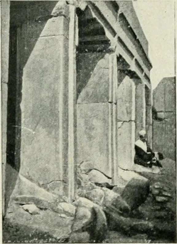 An illustration from Égypte, 1911, leaf 113