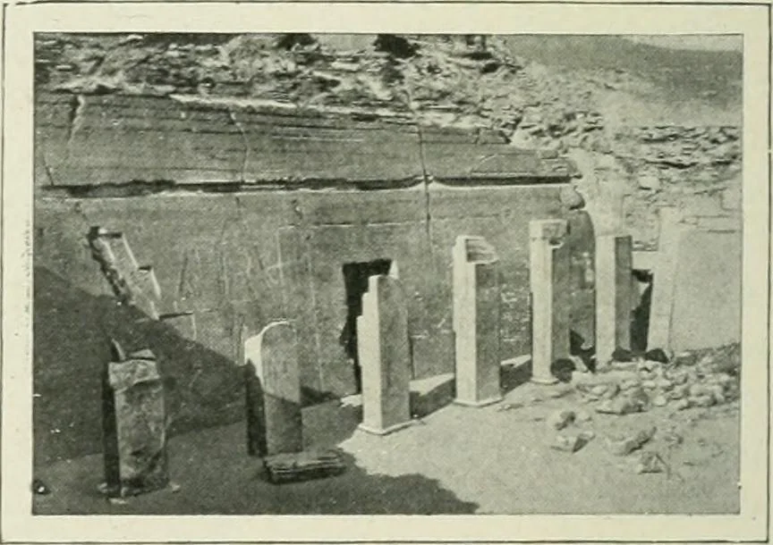 An illustration from Égypte, 1911, leaf 117