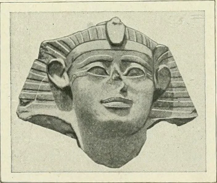 An illustration from Égypte, 1911, leaf 130