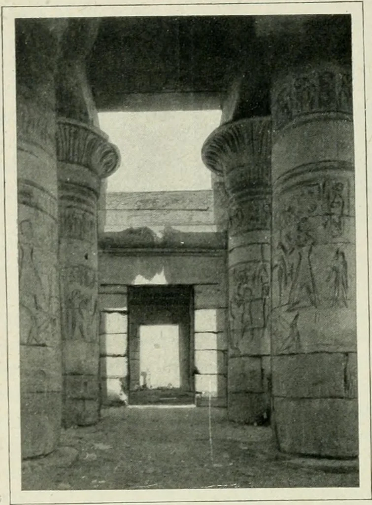 An illustration from Égypte, 1911, leaf 145