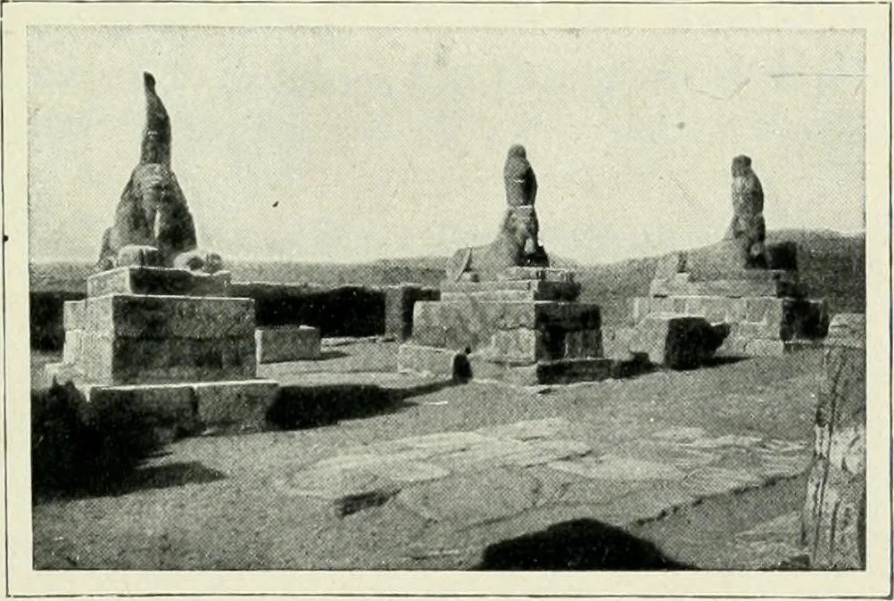 An illustration from Égypte, 1911, leaf 154