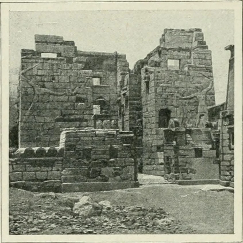 An illustration from Égypte, 1911, leaf 165