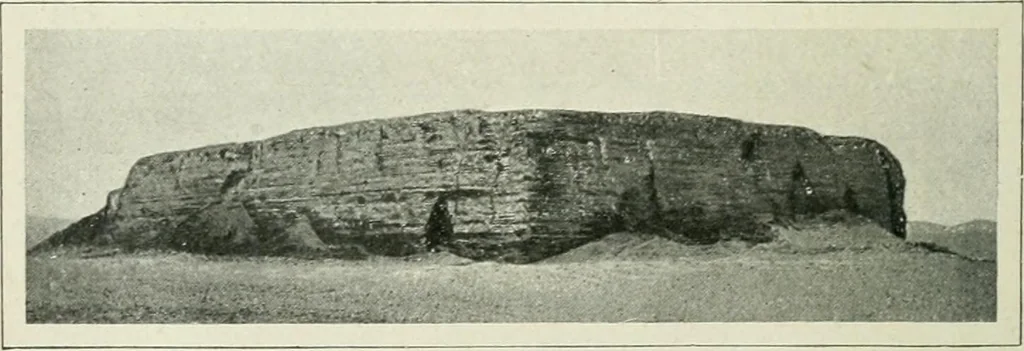 An illustration from Égypte, 1911, leaf 21
