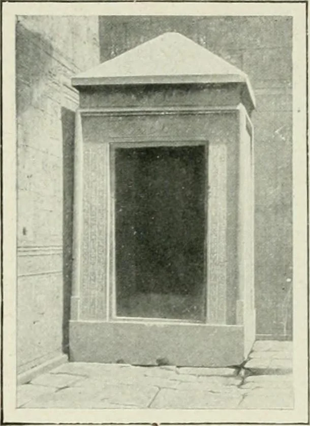 An illustration from Égypte, 1911, leaf 239