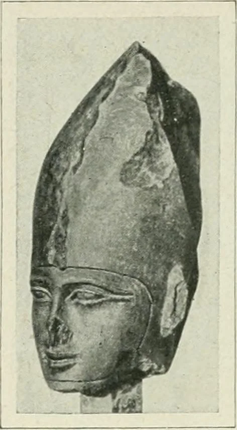 An illustration from Égypte, 1911, leaf 261