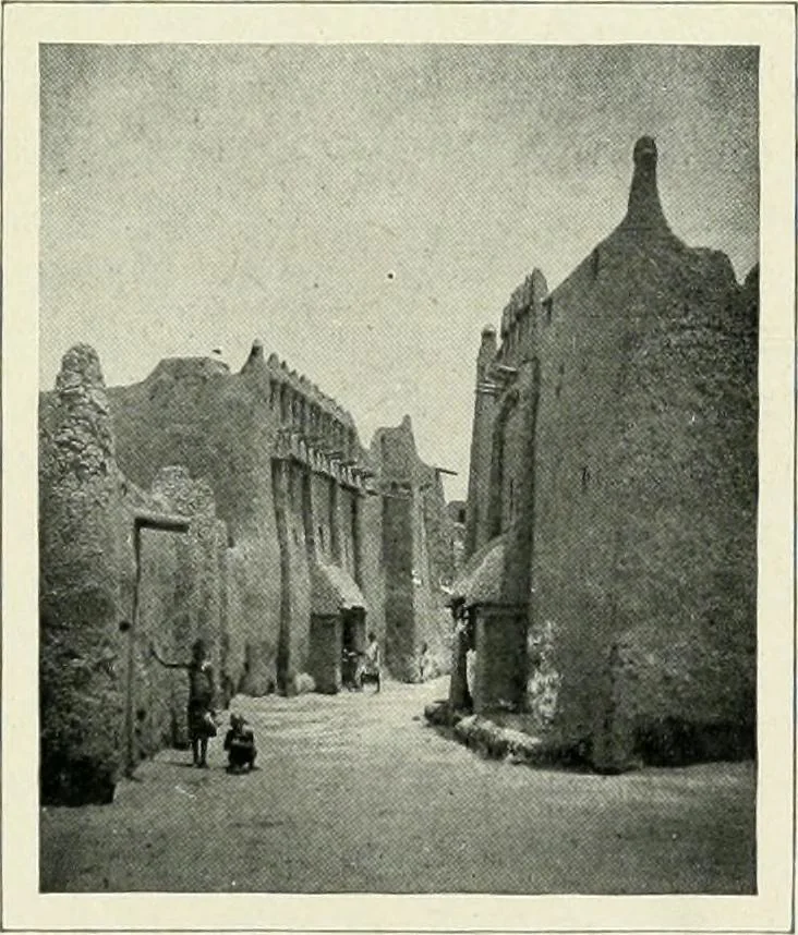 An illustration from Égypte, 1911, leaf 42