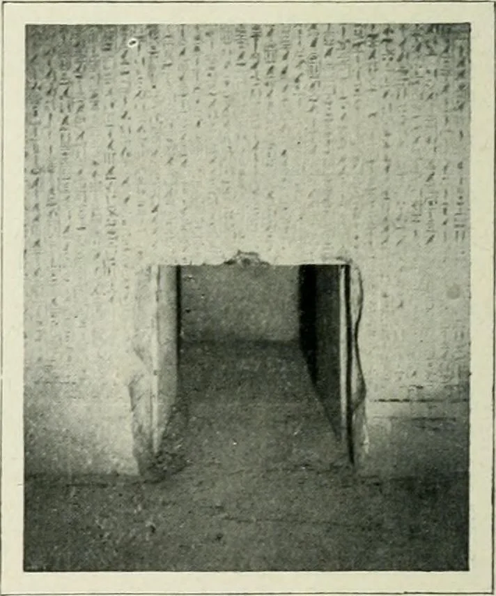 An illustration from Égypte, 1911, leaf 59