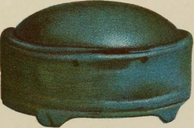 An illustration from Egyptian ceramic art : the MacGregor collection ; a contribution towards the history of Egyptian pottery, 1898, leaf 127