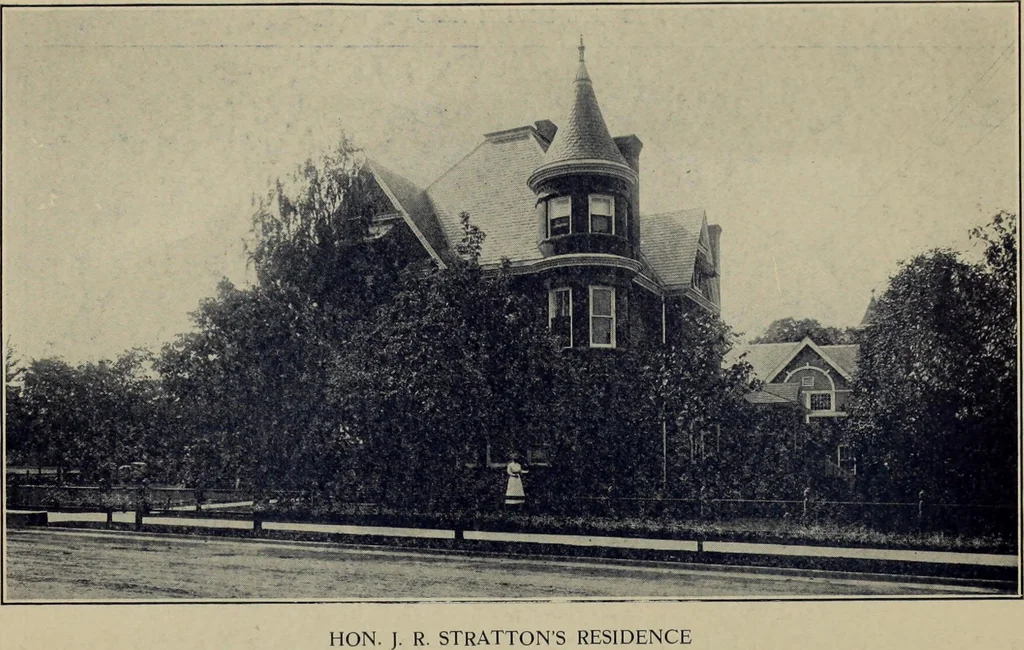 An illustration from The Electric City, Peterborough, Ontario, Canada : views of city and district, with information from official sources ... / compiled by J.A. McElhiney and E.R. Hensley., 1915, leaf 35