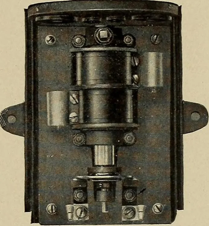 An illustration from Electricity experimentally and practically applied; a book for the beginner and for the practical man, principles, experiments, practical applications and problems, 1910, leaf 51