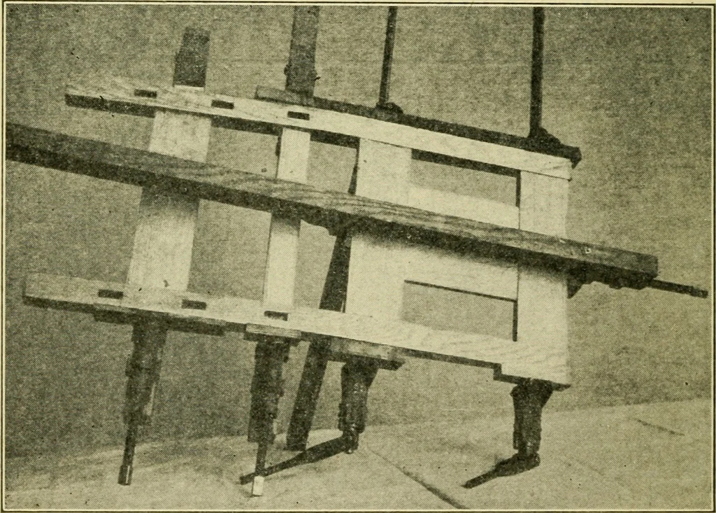An illustration from Elementary cabinetwork for manual training classes, 1909, leaf 101