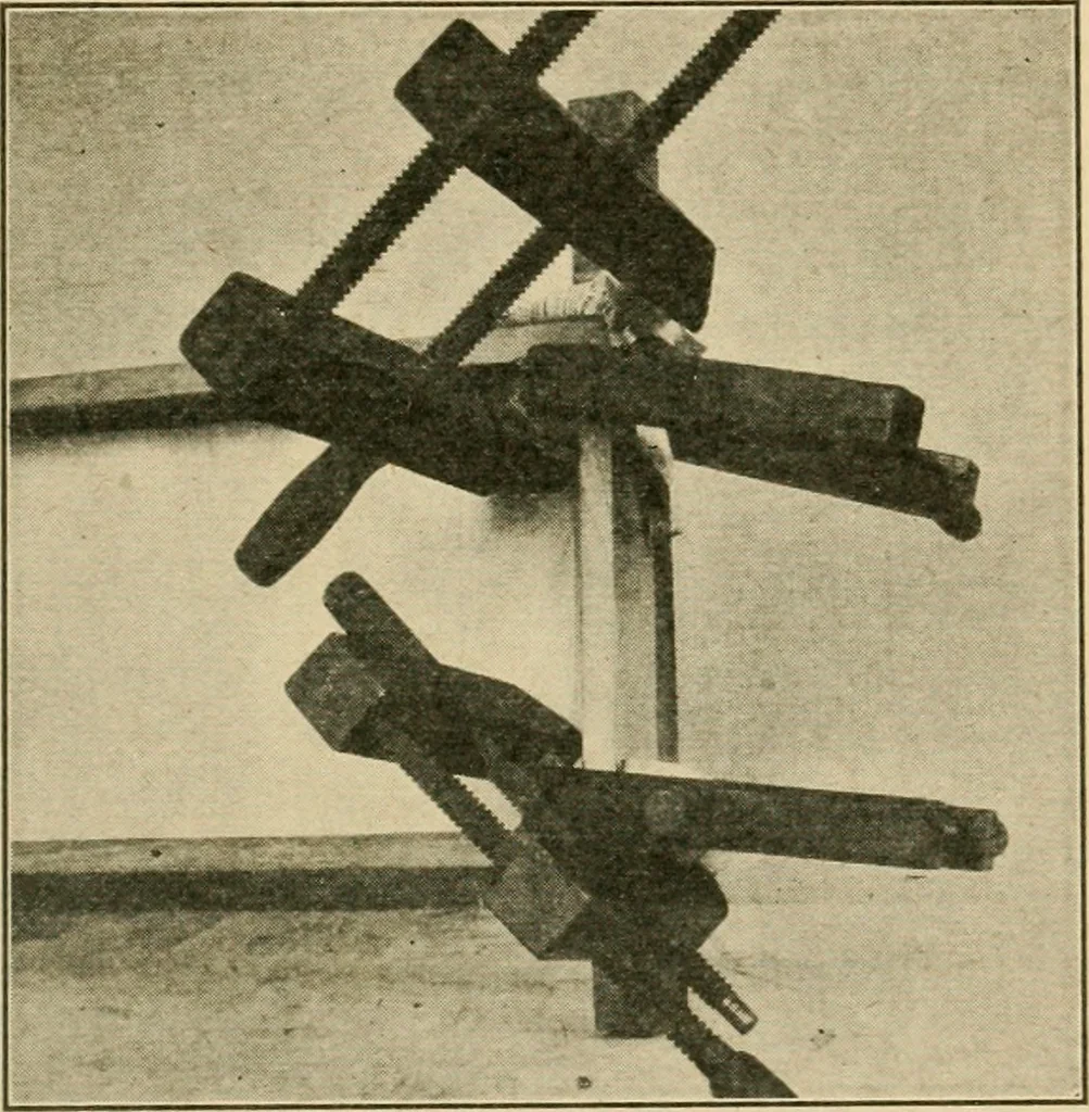 An illustration from Elementary cabinetwork for manual training classes, 1909, leaf 210