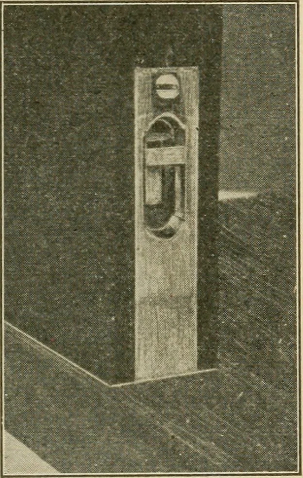 An illustration from Elementary cabinetwork for manual training classes, 1909, leaf 256