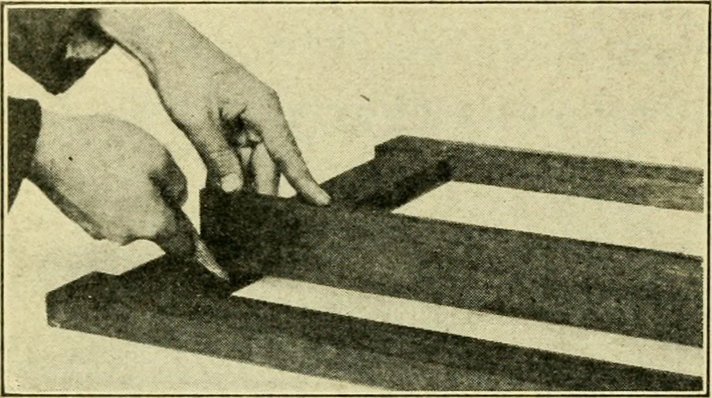 An illustration from Elementary cabinetwork for manual training classes, 1909, leaf 31