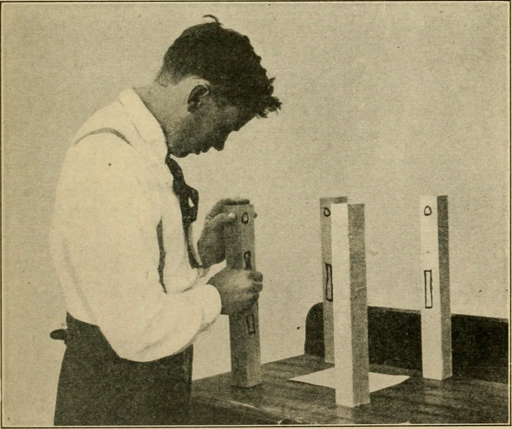 An illustration from Elementary cabinetwork for manual training classes, 1909, leaf 36