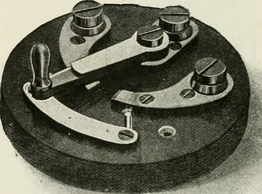 An illustration from Elementary telegraphy : a manual for students; written specially to meet the requirements of the ordinary grade of the subject as published in the syllabus of the city and guilds of London Institute, 1910, leaf 87