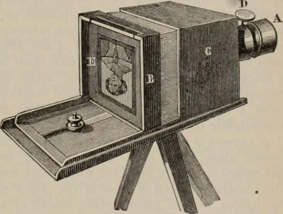 An illustration from Elementary treatise on physics, experimental and applied : for the use of colleges and schools, 1906, leaf 647