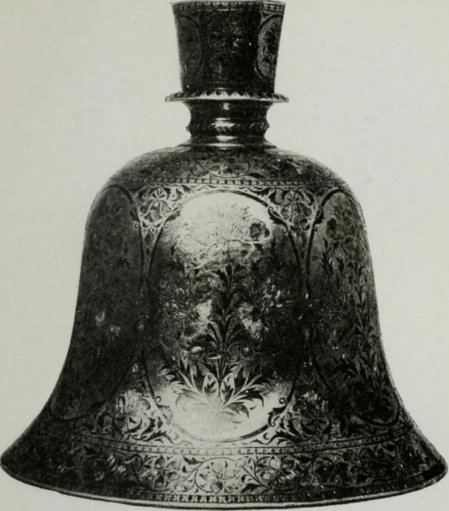 An illustration from Enamels, 1912, leaf 226