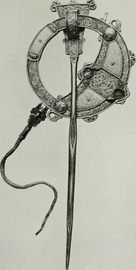 An illustration from Enamels, 1912, leaf 256