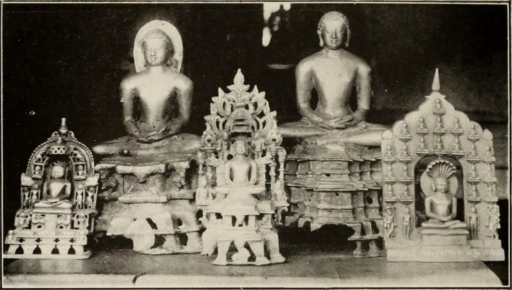 An illustration from Epigraphia carnatica. By B. Lewis Rice, Director of Archaeological Researches in Mysore, 1894, leaf 153