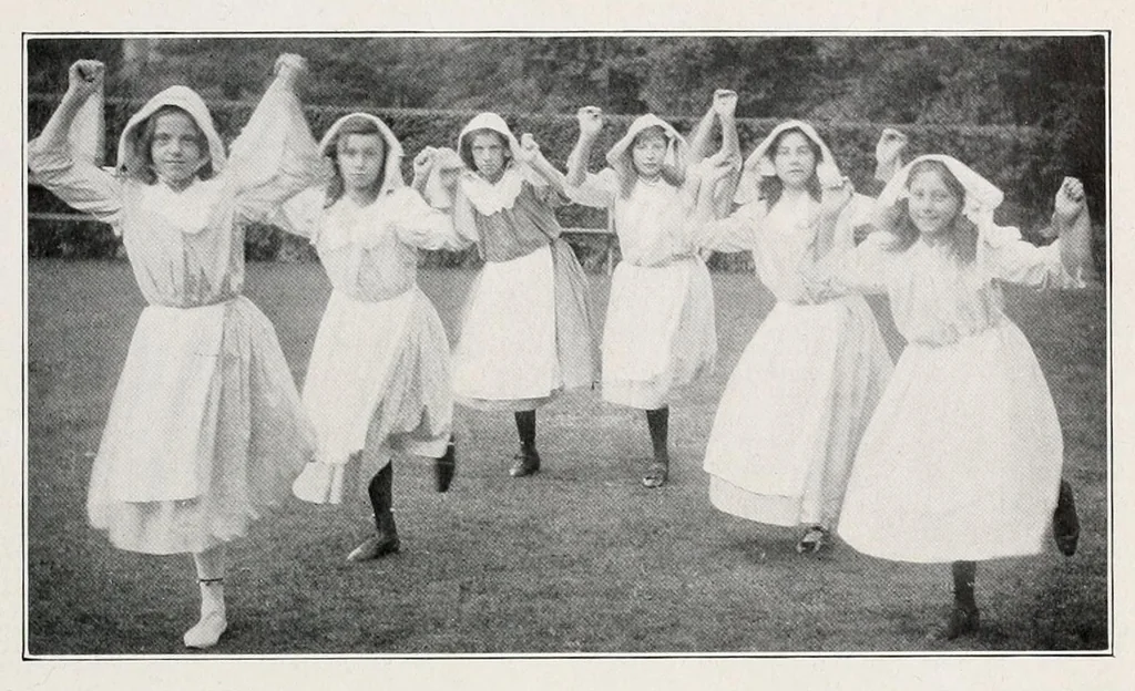 An illustration from The Esperance Morris Book, 1910, leaf 15