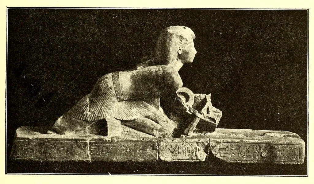 An illustration from Essais sur l'art égyptien, 1912, leaf 141