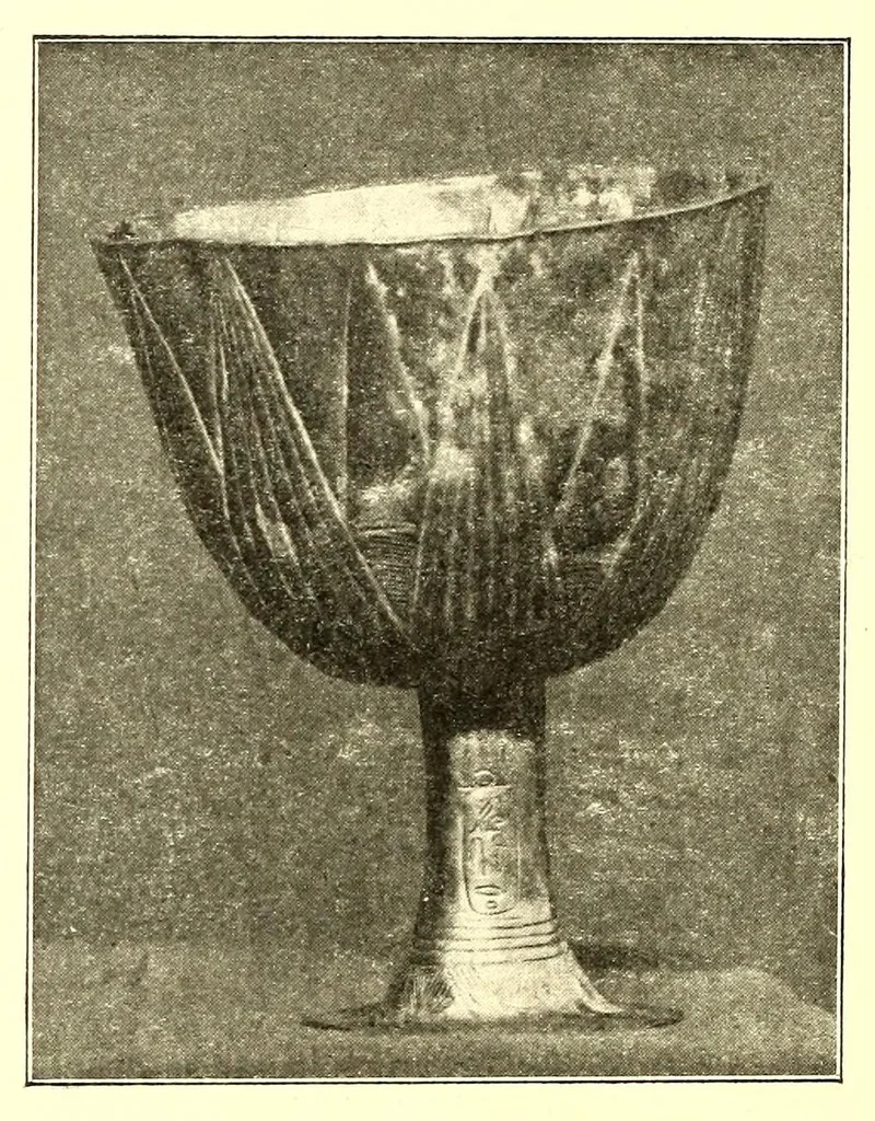 An illustration from Essais sur l'art égyptien, 1912, leaf 236