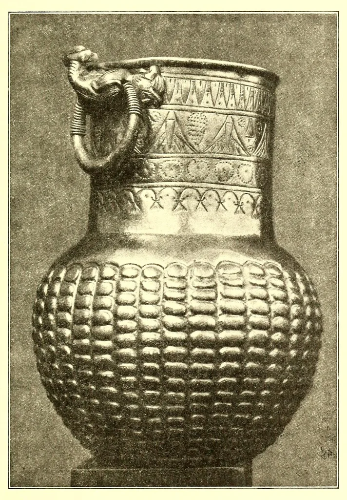 An illustration from Essais sur l'art égyptien, 1912, leaf 241