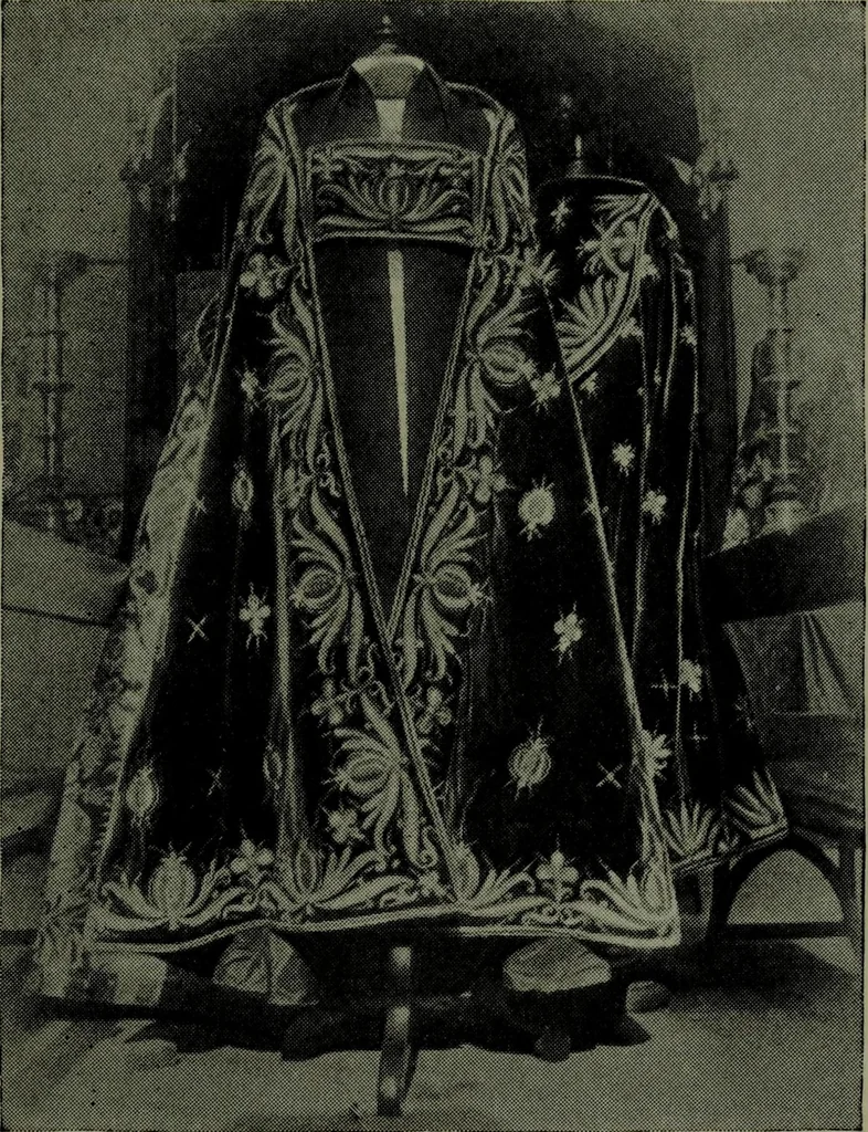 An illustration from Essays on ceremonial, 1904, leaf 217