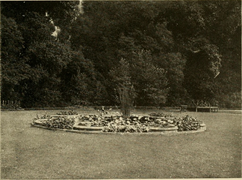 An illustration from European and Japanese gardens; papers read before the American Institute of Architects .., 1902, leaf 102