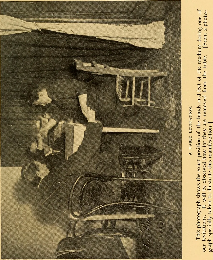An illustration from Eusapia Palladino and her phenomena, 1909, leaf 257