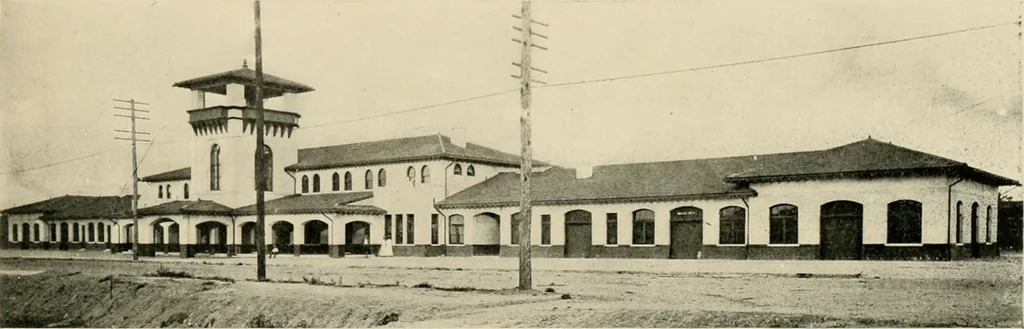 An illustration from Examples from work of Frank P. Milburn and Company, architects, Washington, D. C, 1906, leaf 104