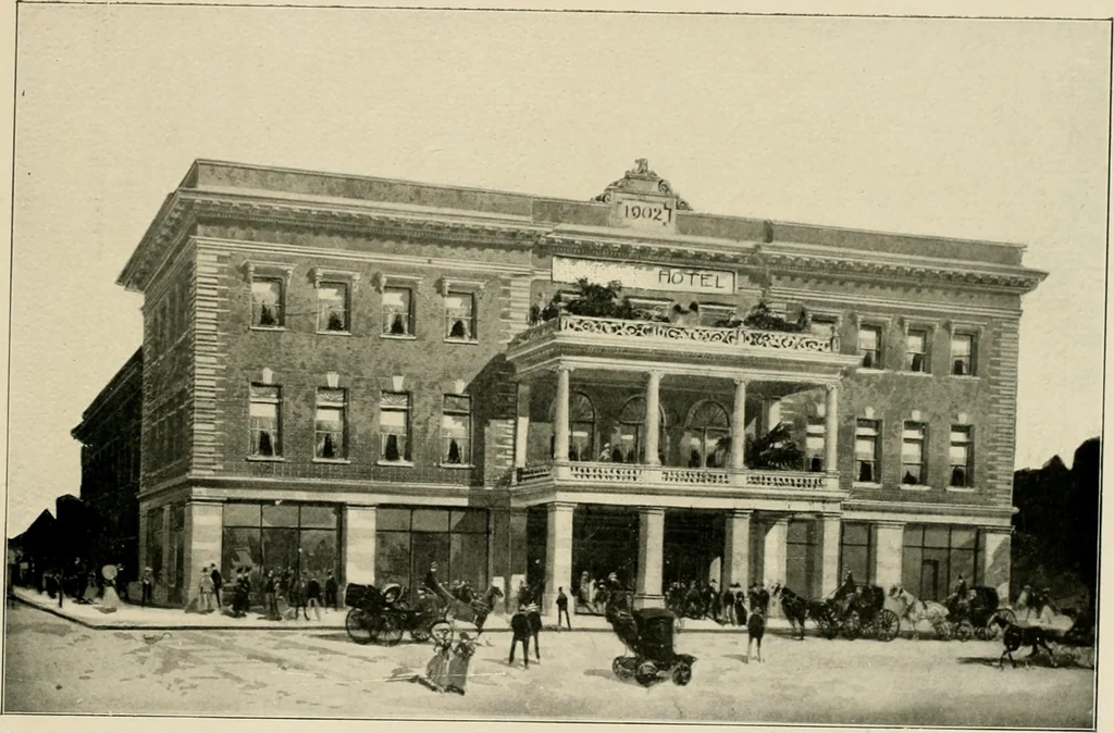 An illustration from Examples from work of Frank P. Milburn and Company, architects, Washington, D. C, 1906, leaf 66