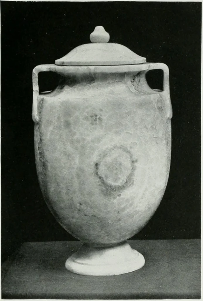 An illustration from An exhibition of antique sculpture, vases, bronzes, &c., &c.,; Egyptian, Greek, Roman and Italian, from the Hope, Peel, Kennedy, Clephan, Hilton Price, and other collections, 1919, leaf 17