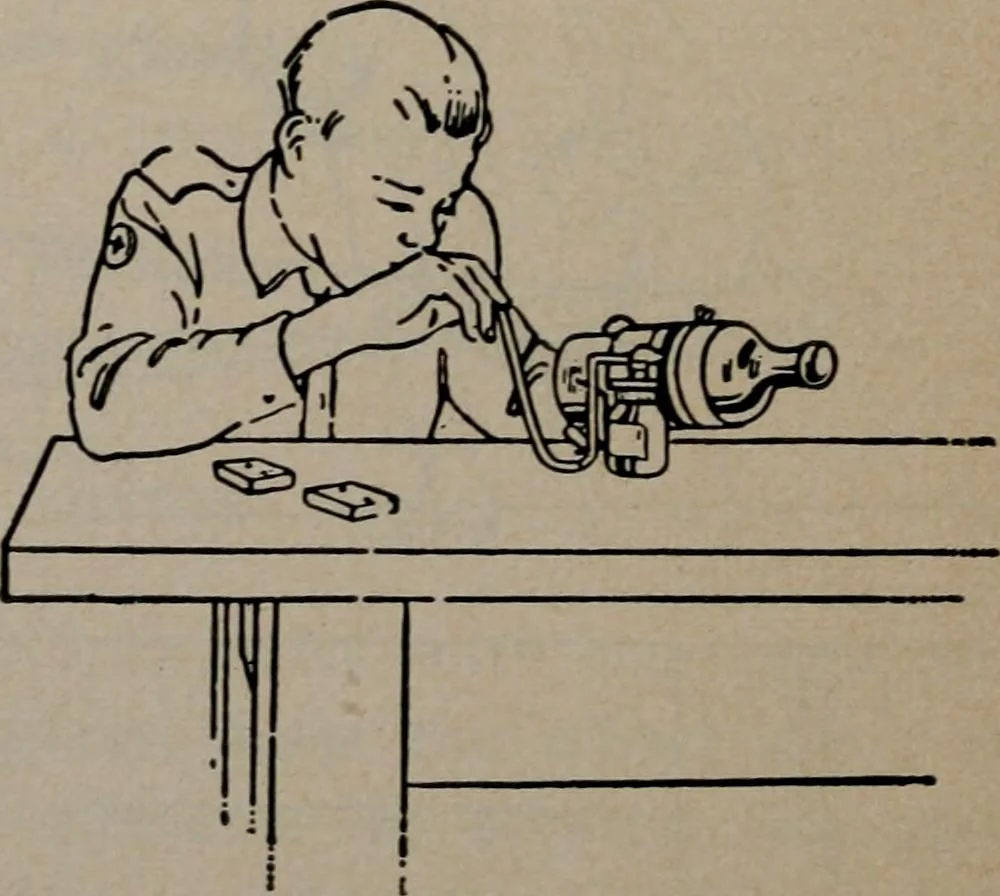 An illustration from Experimental glass blowing for boys, 1920, leaf 54