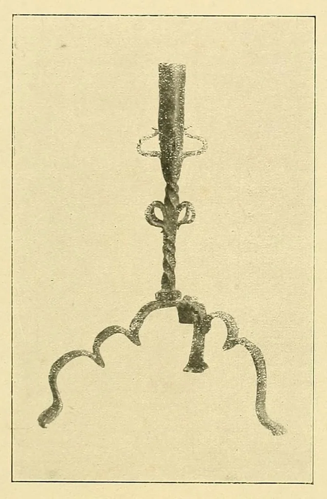 An illustration from Exposición de hierros antiguos españoles; catálogo por Pedro Miguel de Artiñano y Galdácano, 1919, leaf 169