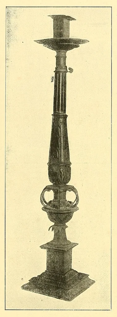 An illustration from Exposición de hierros antiguos españoles; catálogo por Pedro Miguel de Artiñano y Galdácano, 1919, leaf 228