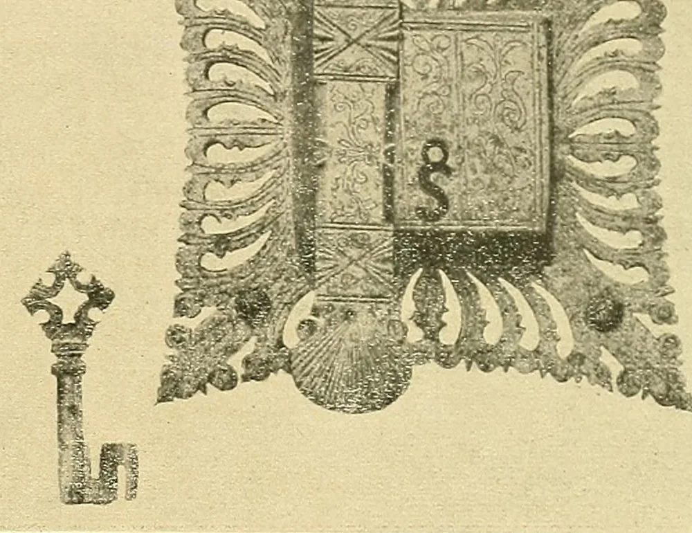 An illustration from Exposición de hierros antiguos españoles; catálogo por Pedro Miguel de Artiñano y Galdácano, 1919, leaf 255