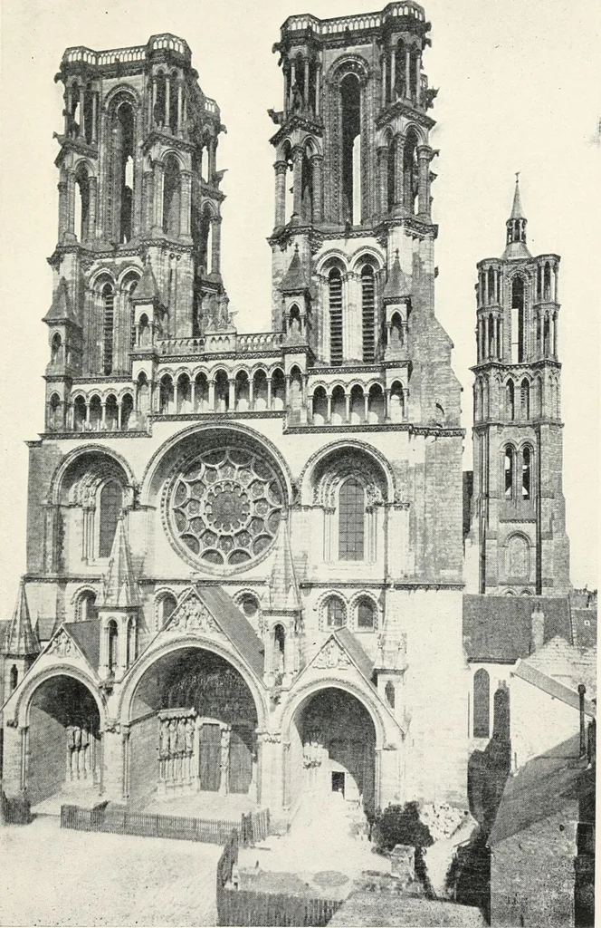 An illustration from Famous cathedrals as seen and described by great writers, 1909, leaf 382