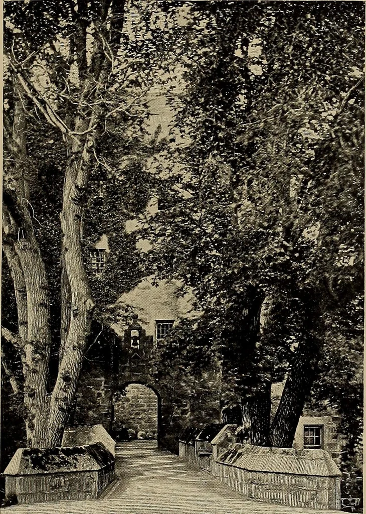 An illustration from Famous homes of Great Britain and their stories, 1900, leaf 204