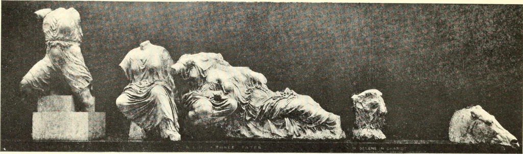 An illustration from Famous sculpture as seen and described by great writers, 1910, leaf 100