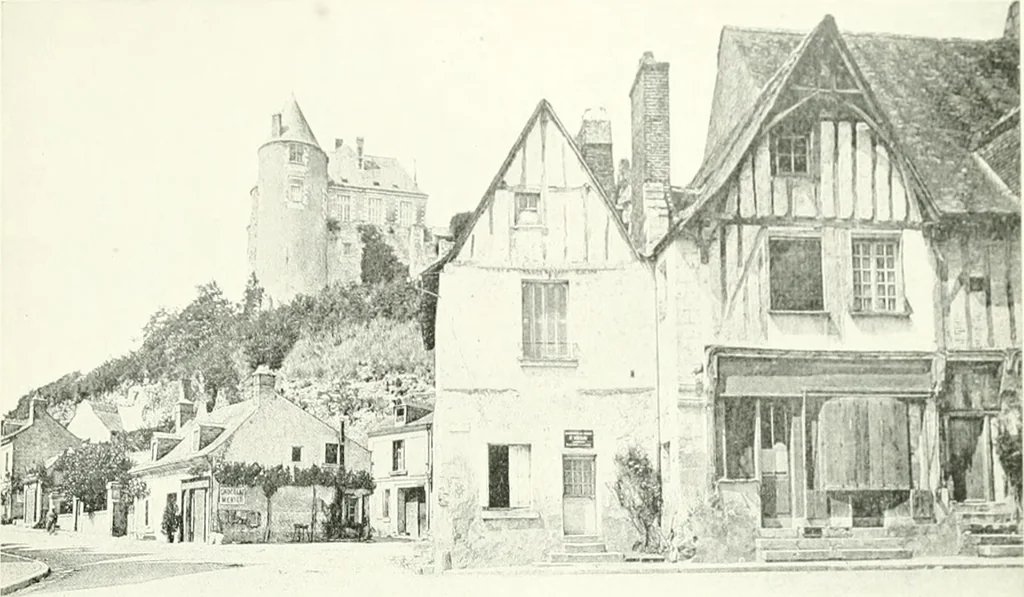 An illustration from Farm houses, manor houses, minor chateaux and small churches : from the eleventh to the sixteenth centuries, in Normandy, Brittany and other parts of France, 1917, leaf 108