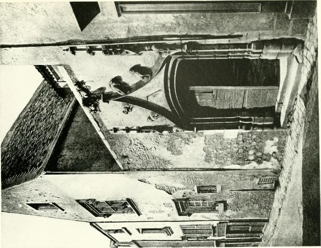 An illustration from Farm houses, manor houses, minor chateaux and small churches : from the eleventh to the sixteenth centuries, in Normandy, Brittany and other parts of France, 1917, leaf 114