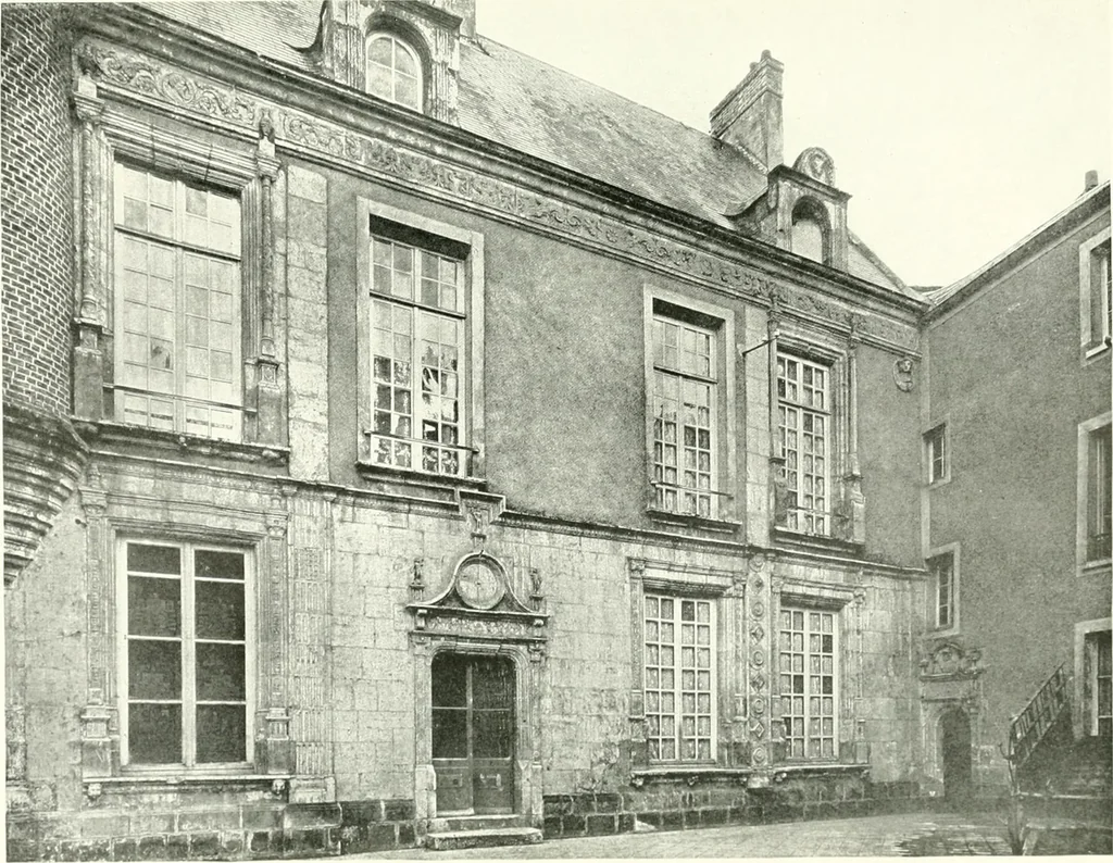 An illustration from Farm houses, manor houses, minor chateaux and small churches : from the eleventh to the sixteenth centuries, in Normandy, Brittany and other parts of France, 1917, leaf 116