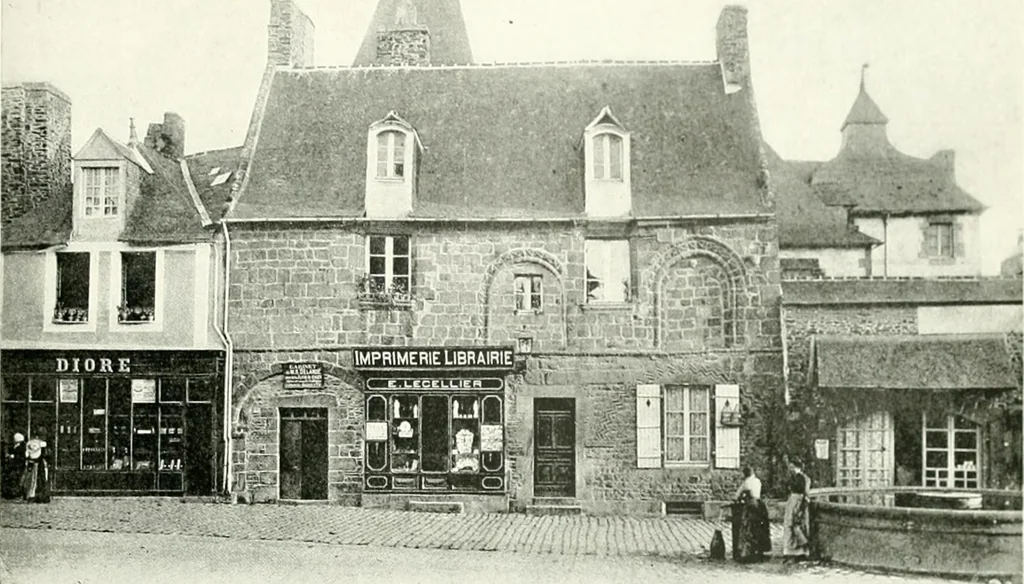 An illustration from Farm houses, manor houses, minor chateaux and small churches : from the eleventh to the sixteenth centuries, in Normandy, Brittany and other parts of France, 1917, leaf 126