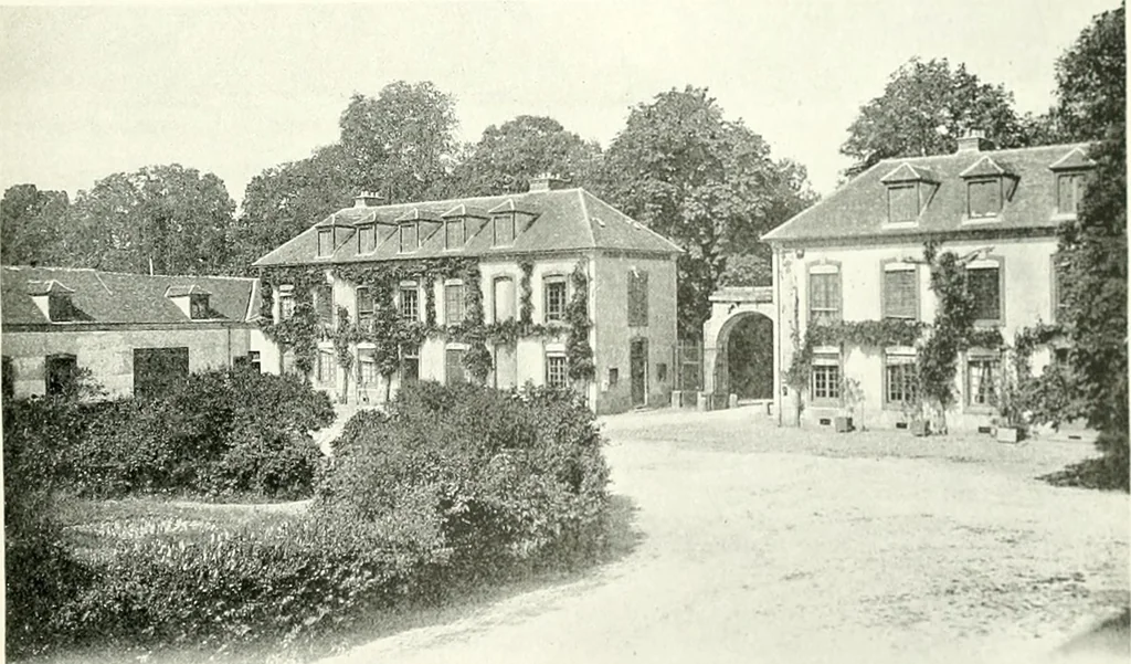 An illustration from Farm houses, manor houses, minor chateaux and small churches : from the eleventh to the sixteenth centuries, in Normandy, Brittany and other parts of France, 1917, leaf 136