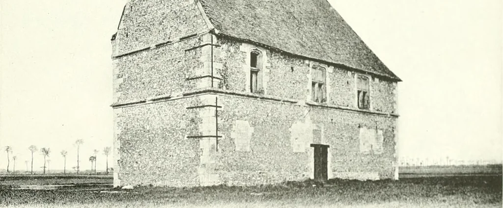 An illustration from Farm houses, manor houses, minor chateaux and small churches : from the eleventh to the sixteenth centuries, in Normandy, Brittany and other parts of France, 1917, leaf 176