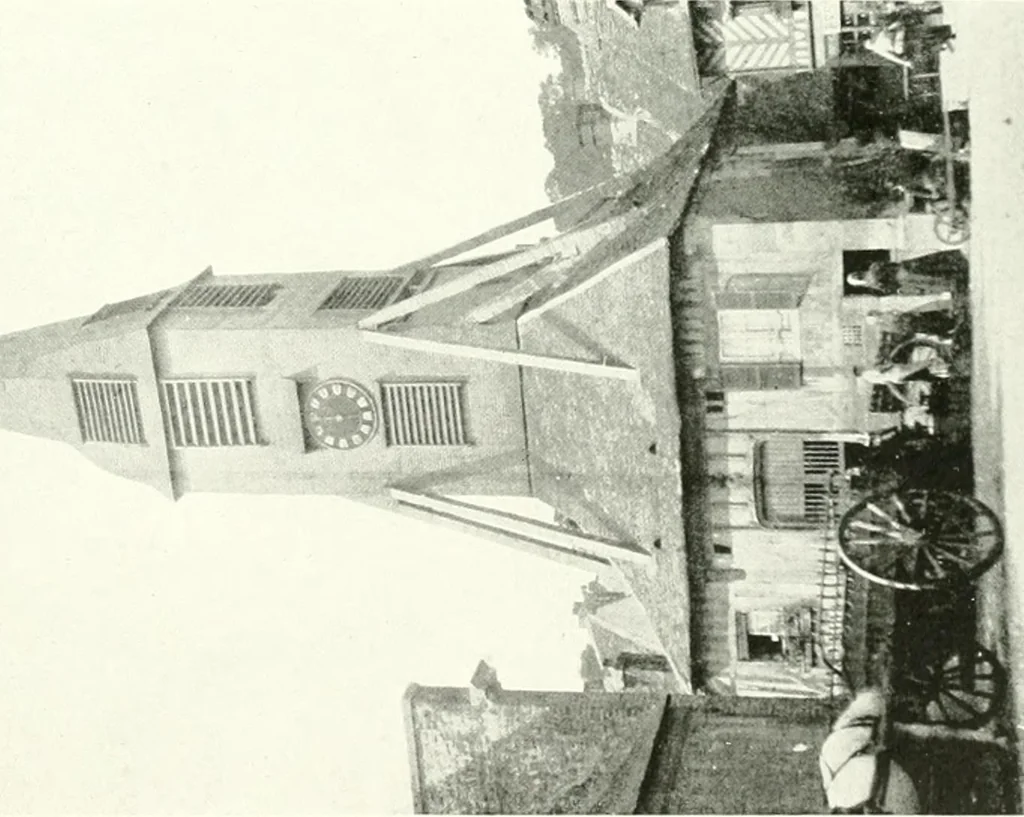An illustration from Farm houses, manor houses, minor chateaux and small churches : from the eleventh to the sixteenth centuries, in Normandy, Brittany and other parts of France, 1917, leaf 184