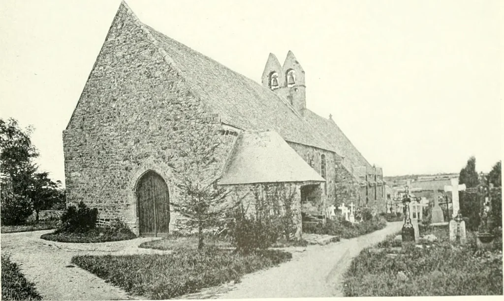 An illustration from Farm houses, manor houses, minor chateaux and small churches : from the eleventh to the sixteenth centuries, in Normandy, Brittany and other parts of France, 1917, leaf 186
